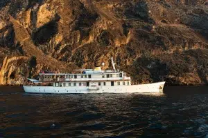 crucero grace galápagos lujo yate